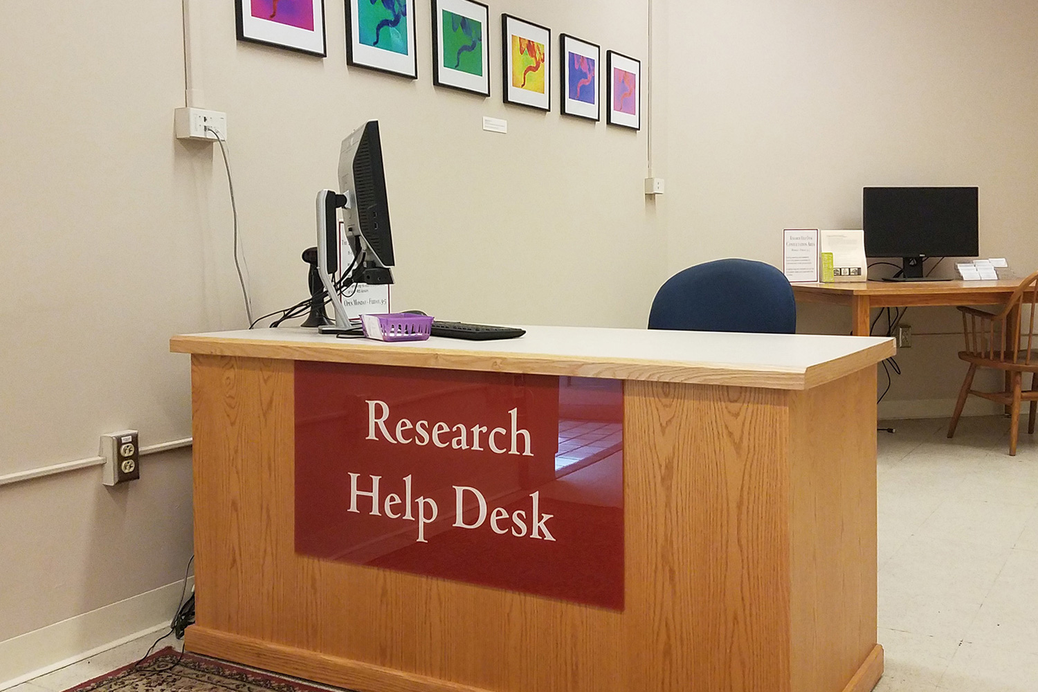Research Help Desk Picture